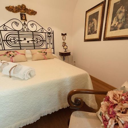 La Casa Degli Angeli Acomodação com café da manhã Salerno Exterior foto
