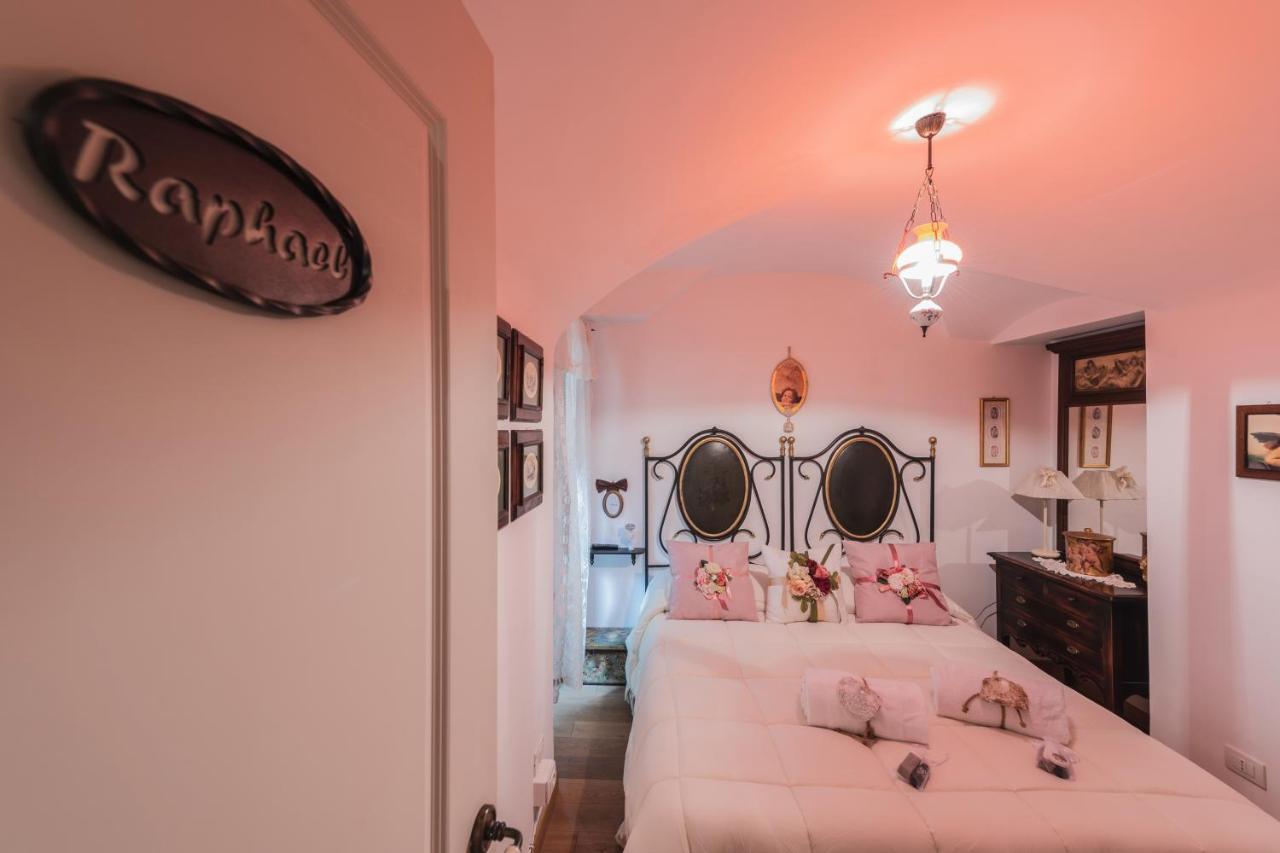 La Casa Degli Angeli Acomodação com café da manhã Salerno Exterior foto