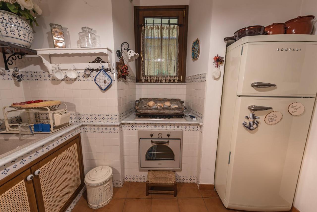 La Casa Degli Angeli Acomodação com café da manhã Salerno Exterior foto