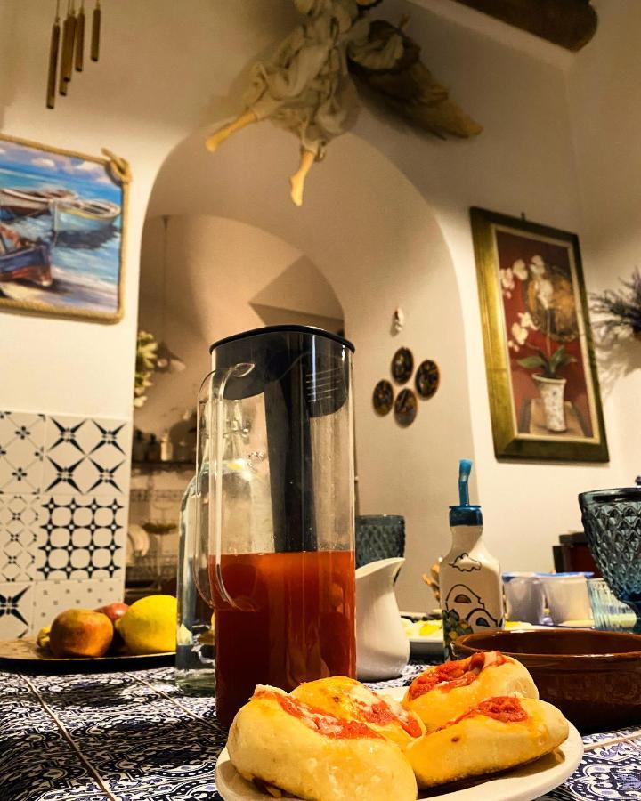 La Casa Degli Angeli Acomodação com café da manhã Salerno Exterior foto
